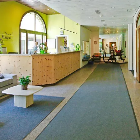 Residenza Chesa Margun 47-2 By Interhome Apartamento Surlej